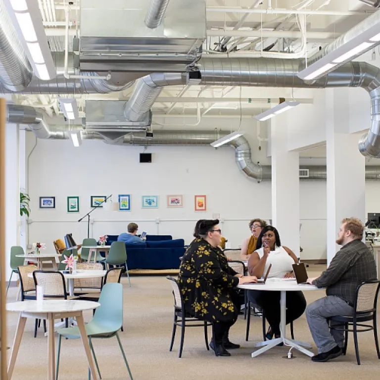 L’essor de l’éducation numérique ouverte : enjeux et opportunités pour la communication d’entreprise